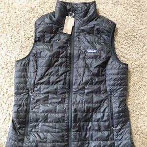 Patagonia women's nano puff vest